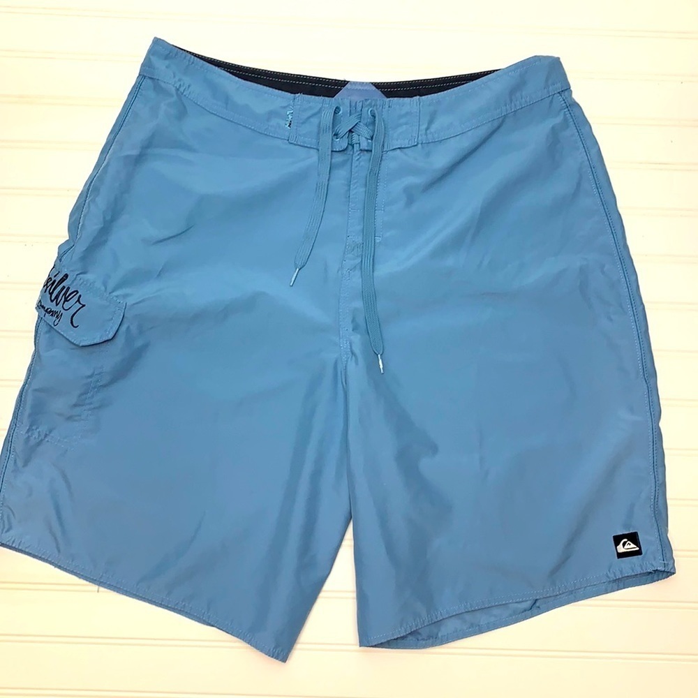 Quicksilver board shorts blue 36 EUC